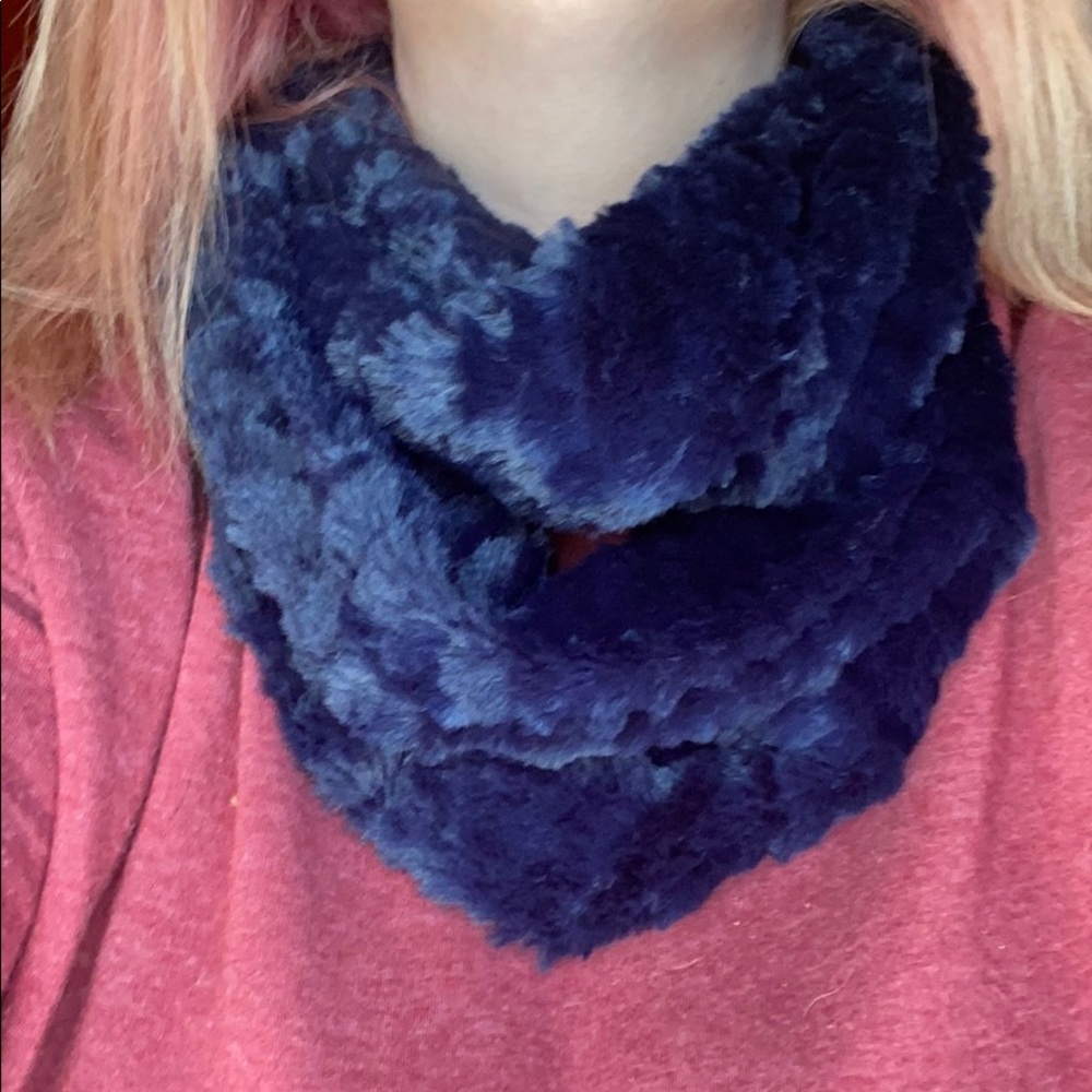 Fuzzy polyester infinity scarf